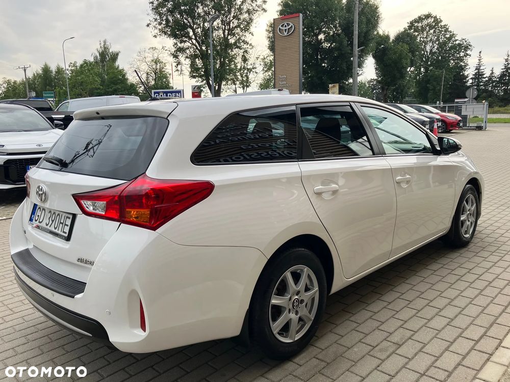 Toyota Auris 1.6 Active - 8