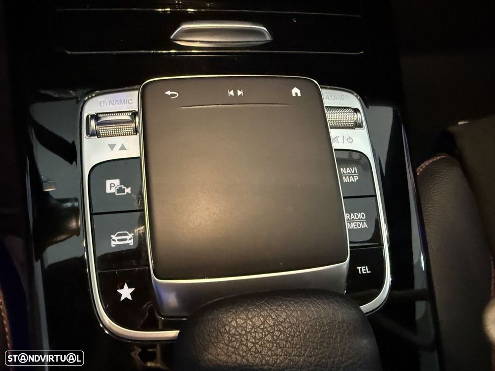 Mercedes-Benz CLA 180 d Shooting Brake AMG Line Aut. - 19