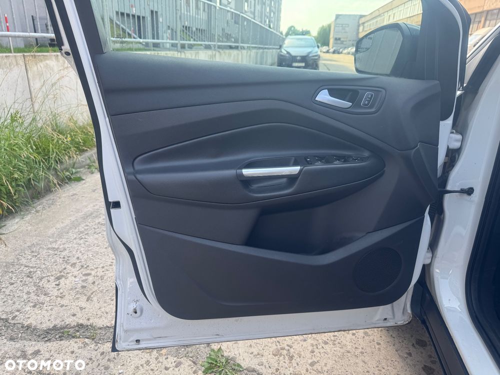 Ford Kuga 1.5 EcoBoost 4x4 Black & Silver - 13