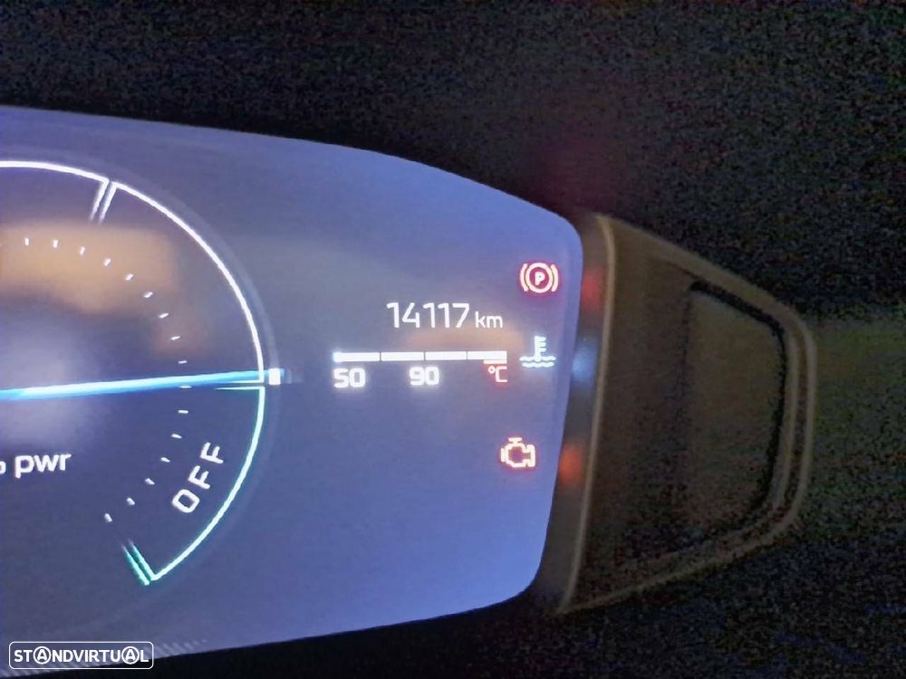 Peugeot 208 1.2 Hybrid Allure e-DCS6 - 13