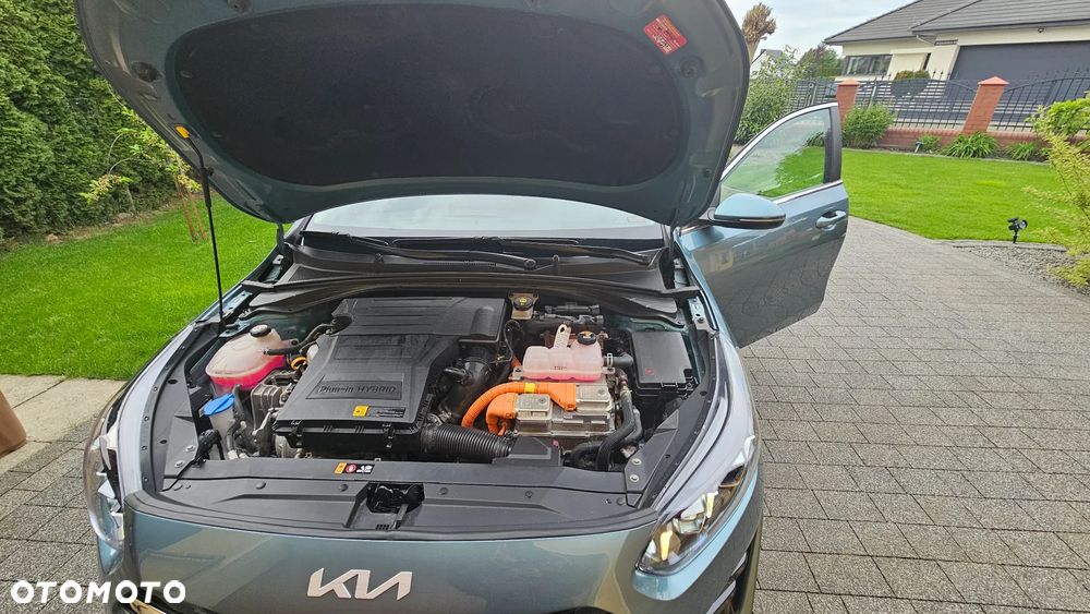 Kia Ceed - 11