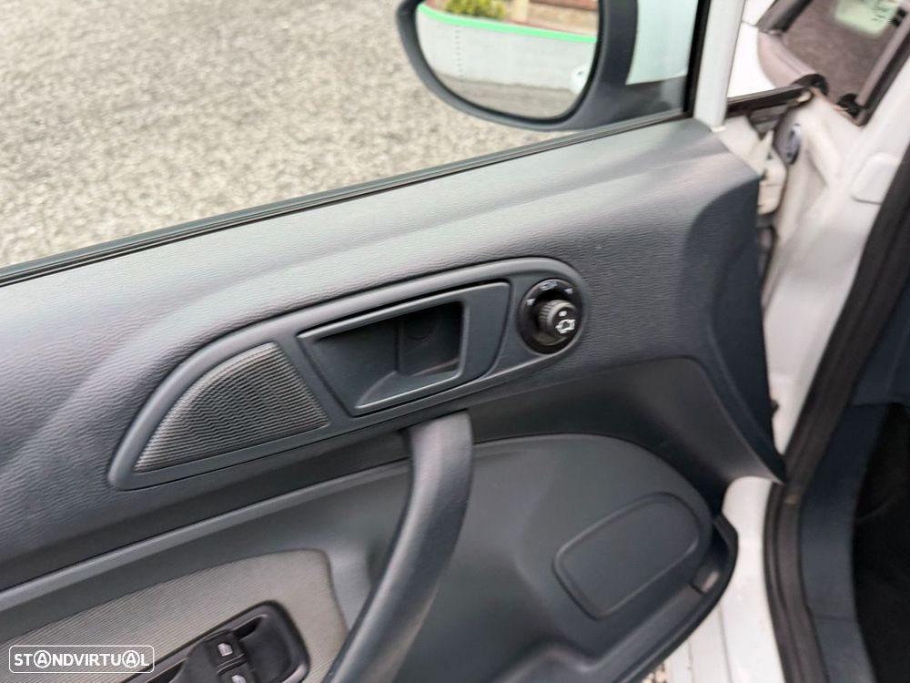 Ford Fiesta 1.4 TDCi - 28