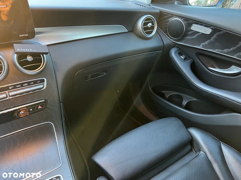 Mercedes-Benz GLC 200 d 4-Matic - 31