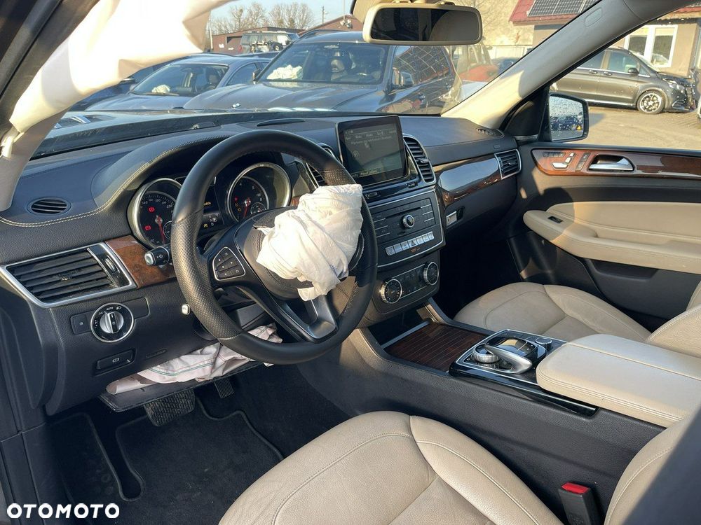 Mercedes-Benz GLS 350 d 4Matic 9G-TRONIC Exclusive - 6