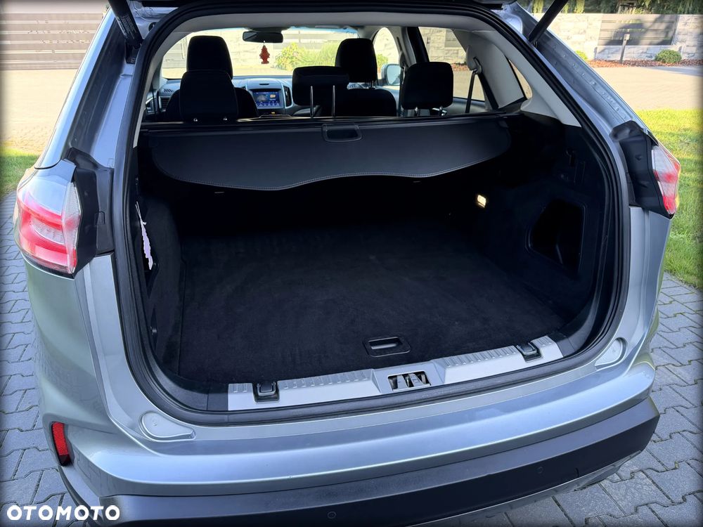 Ford Edge 2.0 EcoBlue Bi-Turbo 4x4 Titanium - 23
