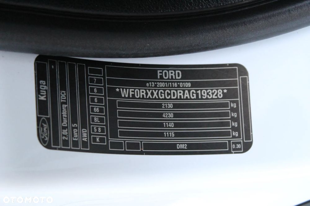 Ford Kuga 2.0 TDCi 4x4 Titanium - 28
