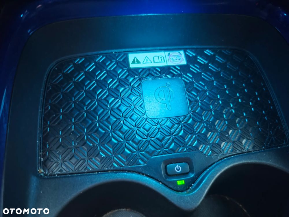 Toyota Aygo X 1.0 VVT-i Executive CVT - 16