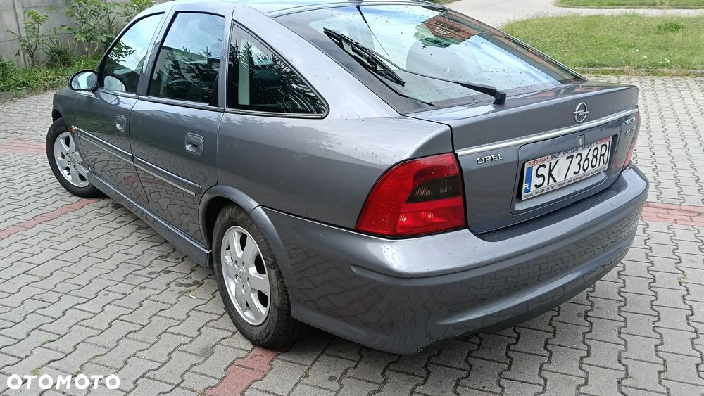 Opel Vectra 2.2 DTI Elegance - 11