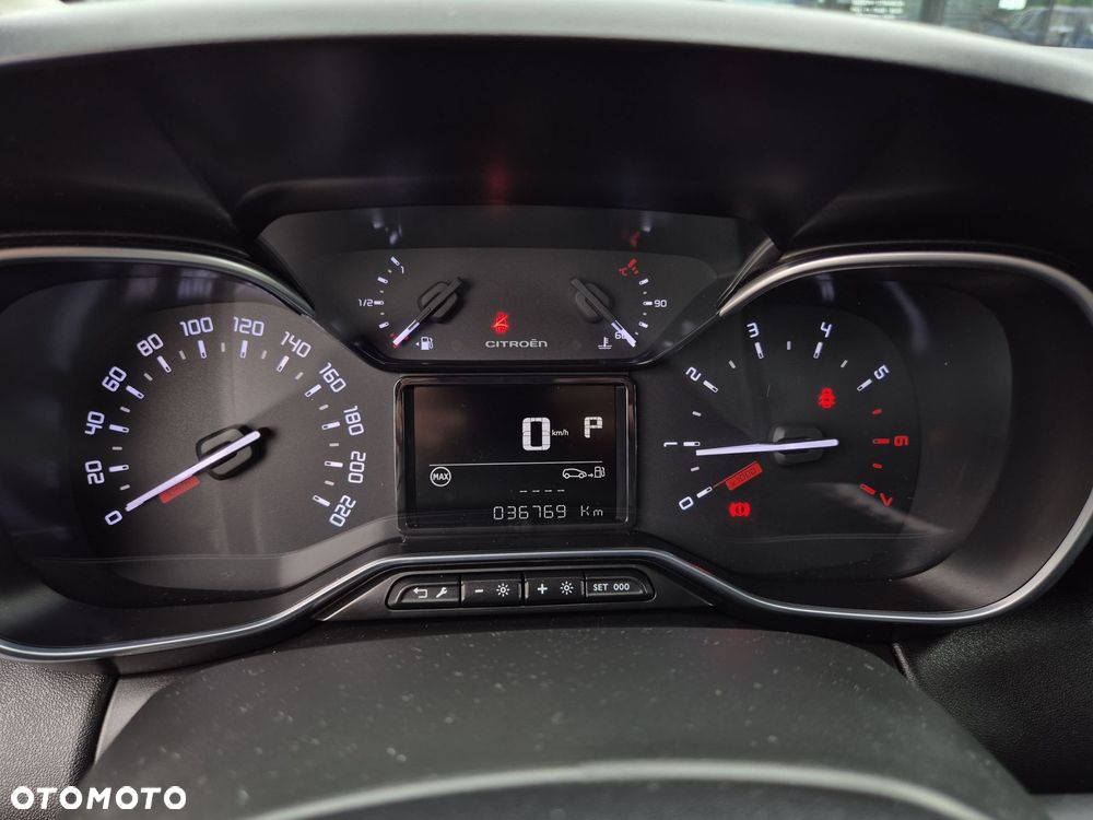 Citroën C3 Aircross 1.2 PureTech Plus S&S EAT6 - 16