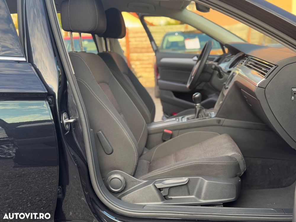 Volkswagen Passat Variant 2.0 TDI (BlueMotion Technology) Comfortline - 29