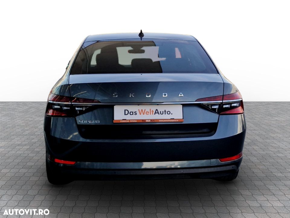 Skoda Superb 2.0 TDI DSG Style - 9