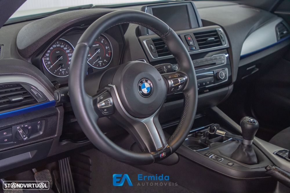 BMW 116 d Pack M - 24