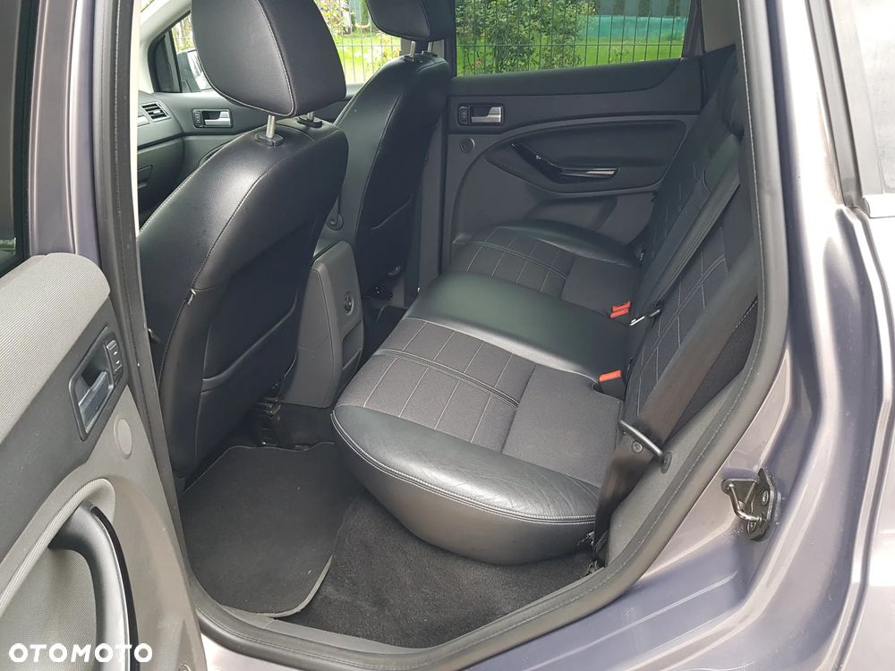 Ford Kuga 2.0 TDCi Titanium - 12