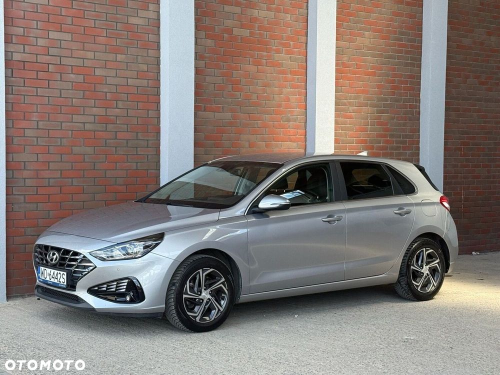Hyundai i30 1.5 DPI Comfort - 1