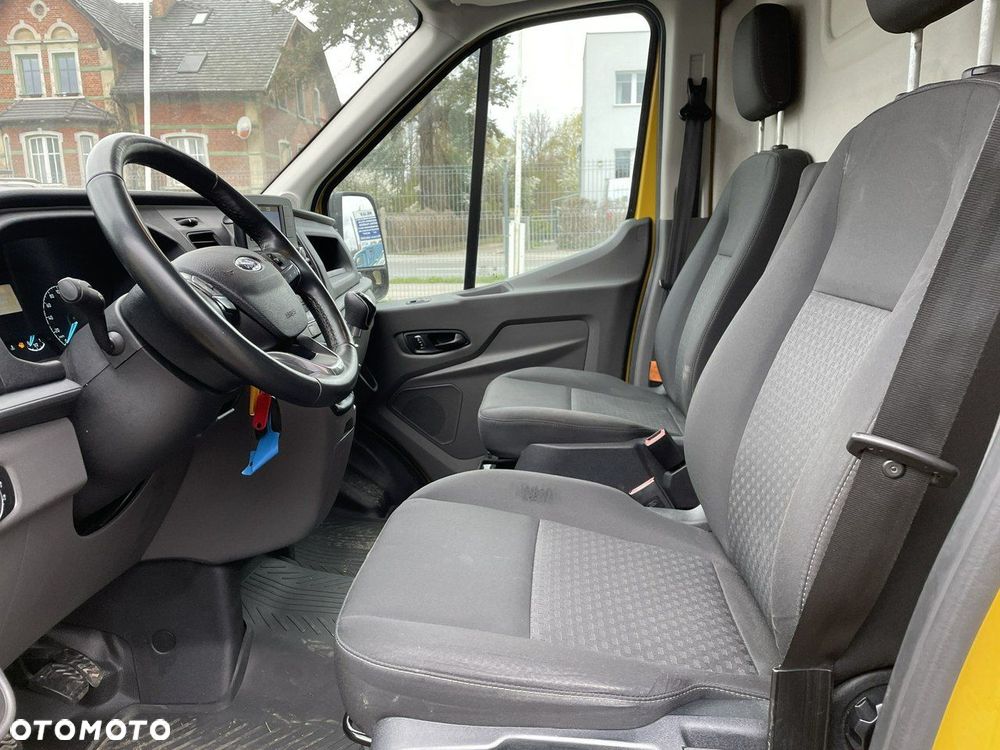 Ford Transit - 6