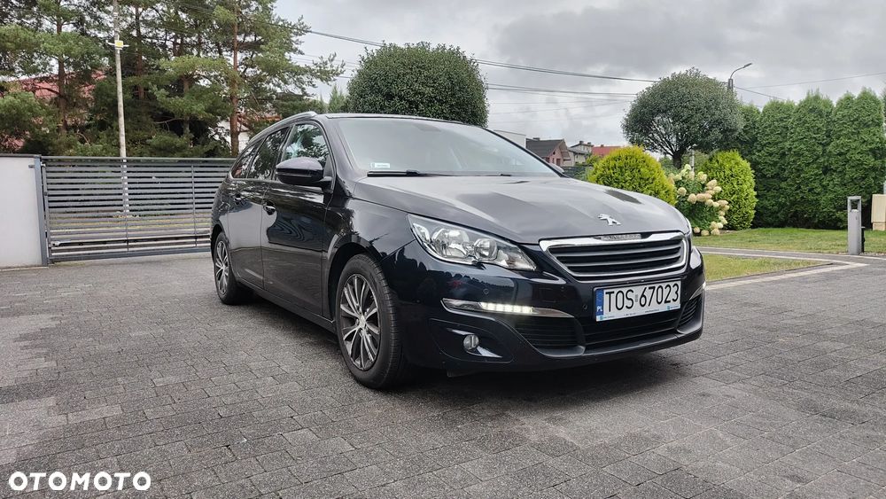 Peugeot 308 1.6 BlueHDi Allure S&S - 2