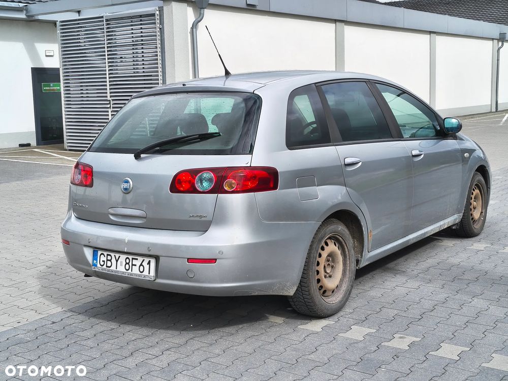 Fiat Croma 1.9 JTD Emotion - 4