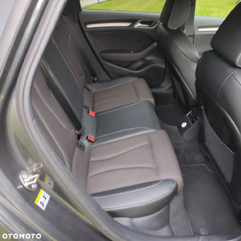 Audi A3 Sportback 35 TFSI S tronic S line - 17