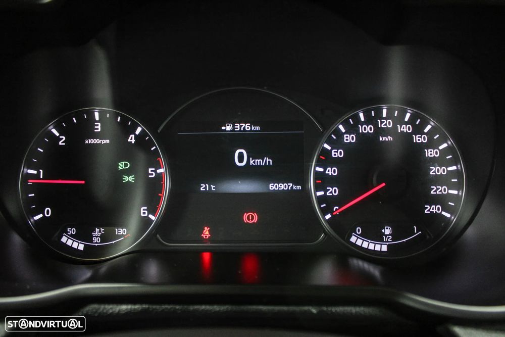 Kia Carens 1.7 CRDi ISG TX - 35