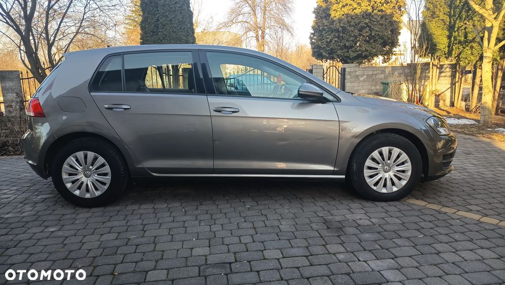 Volkswagen Golf 1.6 TDI BlueMotion Technology Comfortline - 4