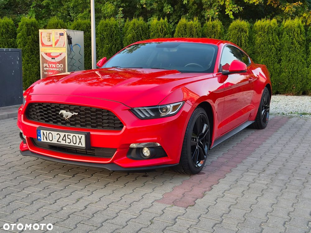 Ford Mustang - 3