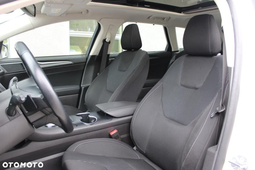 Ford Mondeo - 10