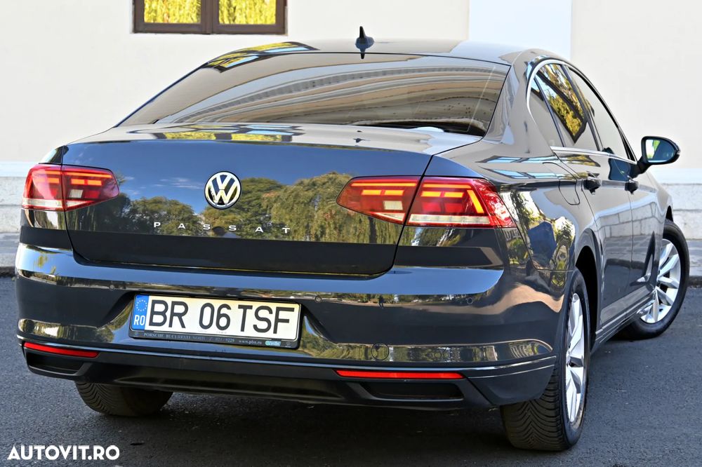 Volkswagen Passat 1.5 TSI ACT DSG Comfortline - 3