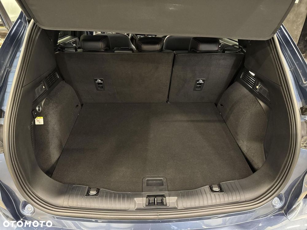 Ford Kuga - 17