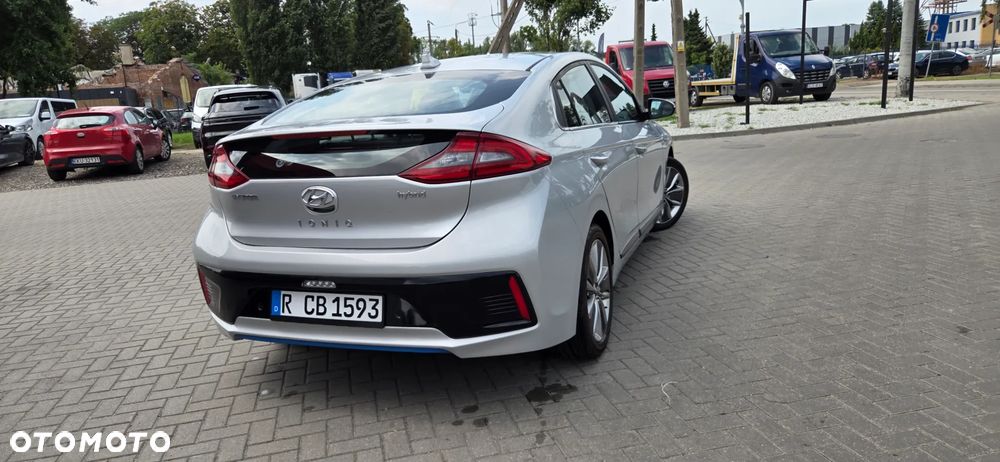 Hyundai IONIQ 1.6 GDI Premium - 15