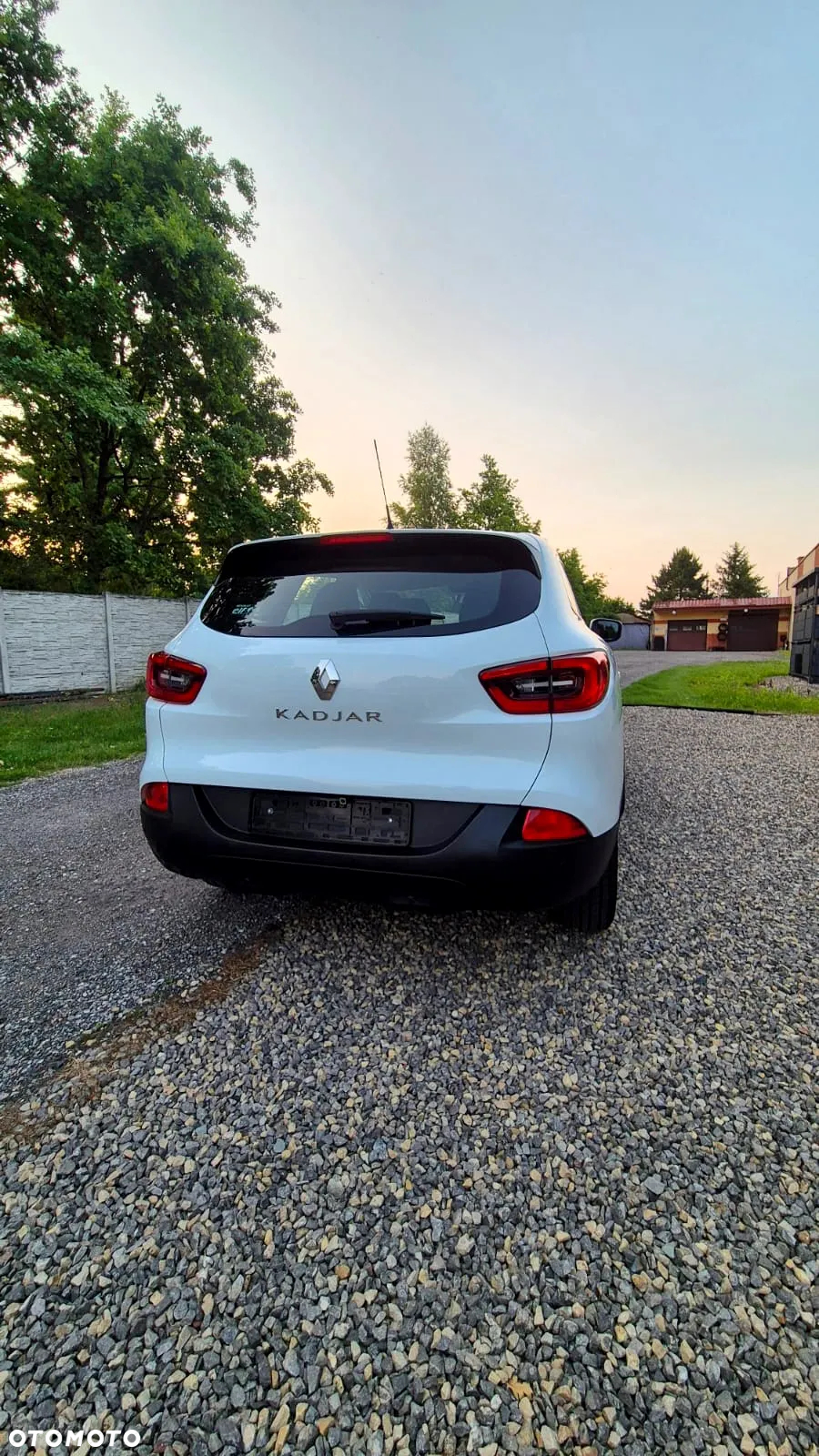 Renault Kadjar 1.2 Energy TCe Adventure - 4