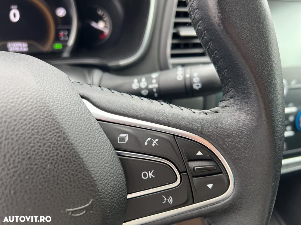 Renault Megane Grandtour TCe 140 GPF LIMITED - 23