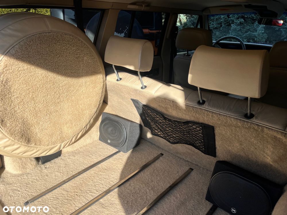 Jeep Cherokee - 17