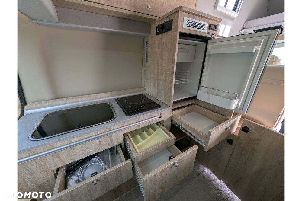 Volkswagen T6.1 Mercus Camper Club Joker - 29