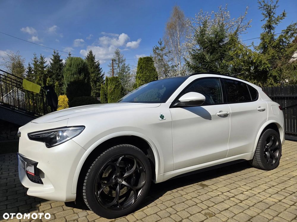 Alfa Romeo Stelvio 2.9 V6 Bi-Turbo Quadrifoglio Niring Q4 - 4