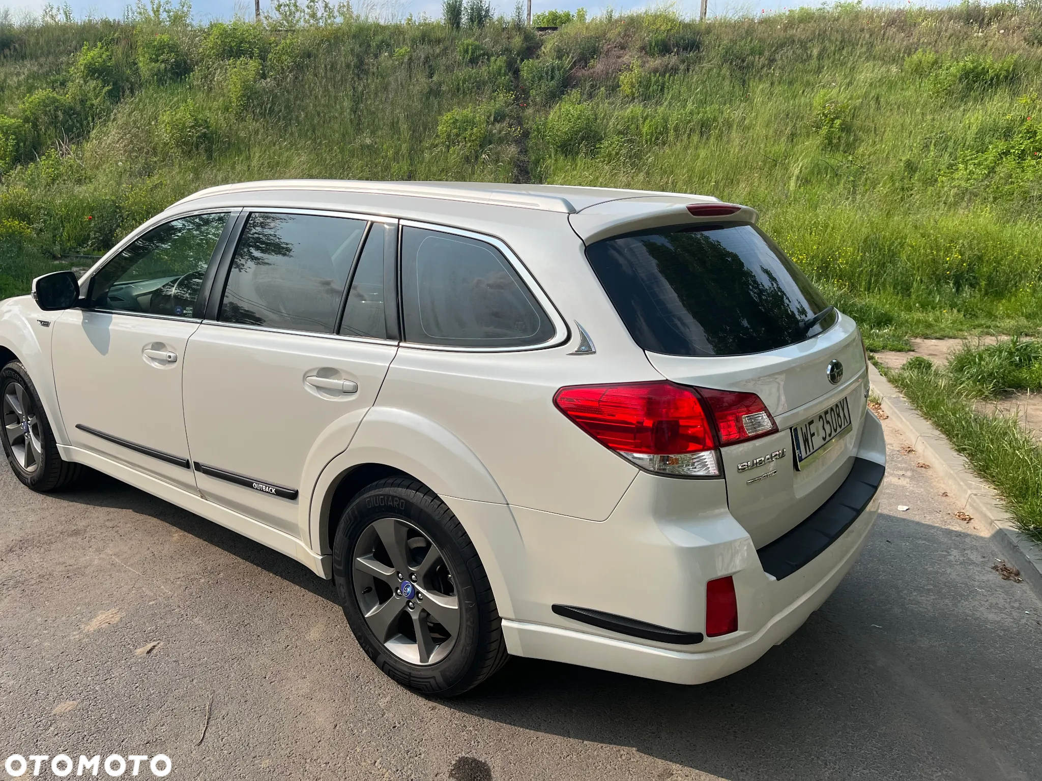 Subaru Outback - 3