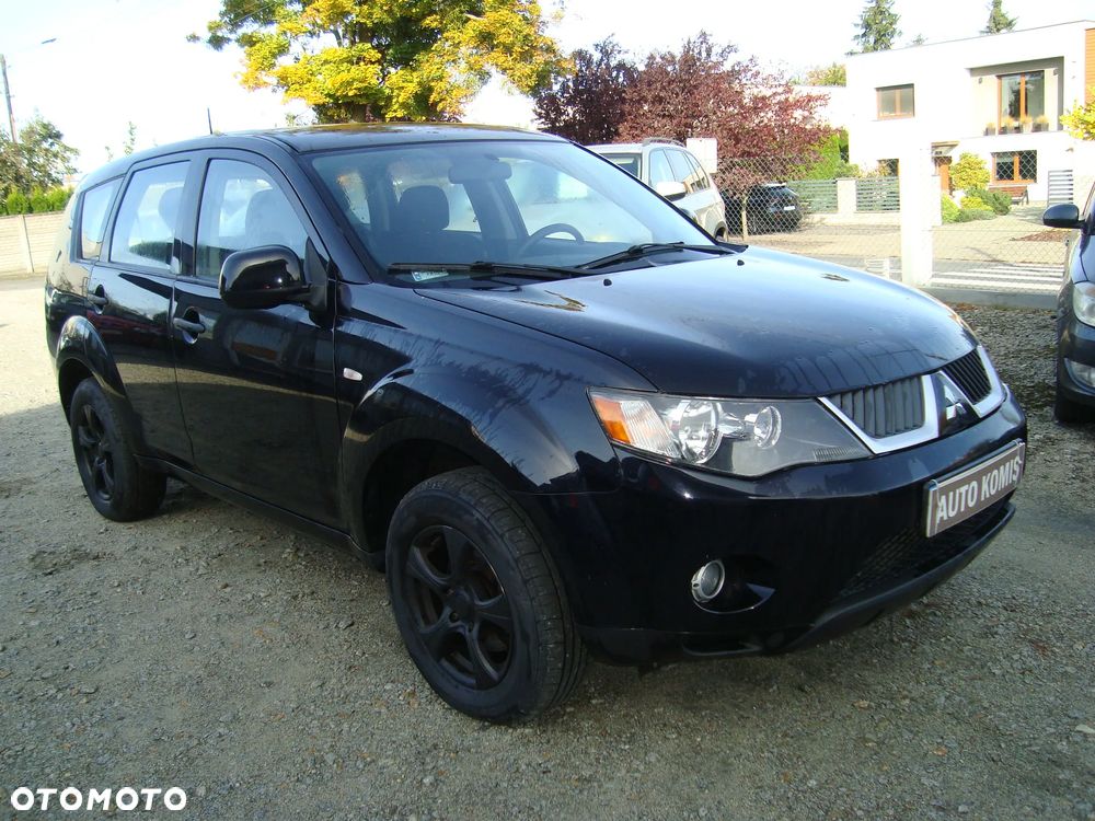 Mitsubishi Outlander ver-2-0-di--d-4wd-instyle - 1