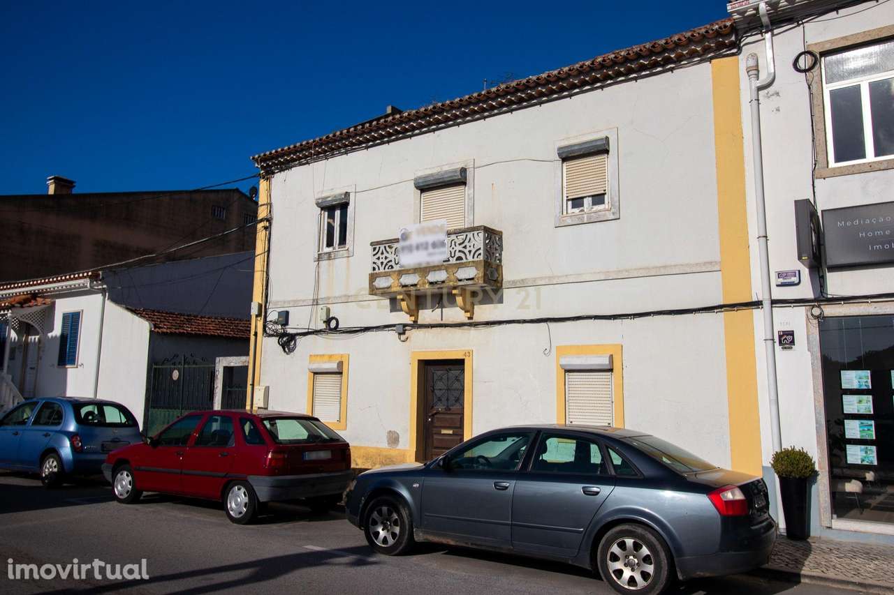 Prédio na Malveira com 3 apartamentos - excelente potencial para INVES - Grande imagem: 3/21