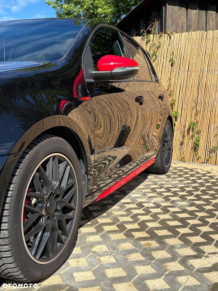 Volkswagen Golf - 3
