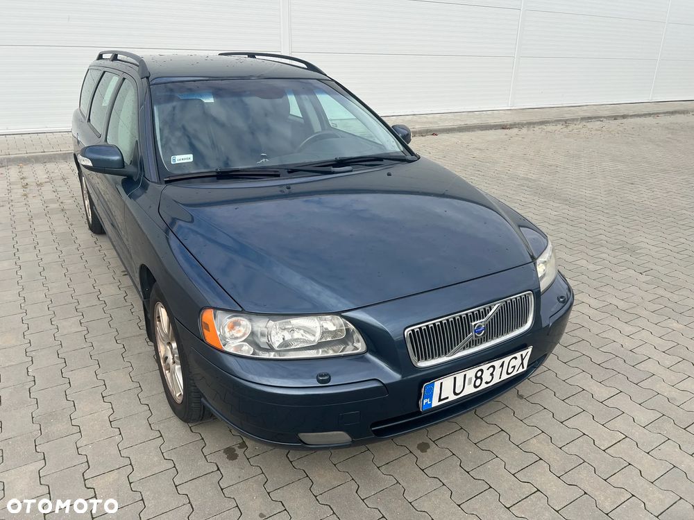 Volvo V70 2007 photo 2