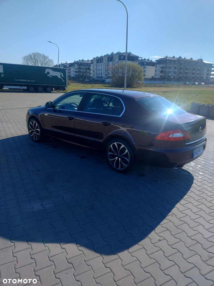 Skoda Superb - 5