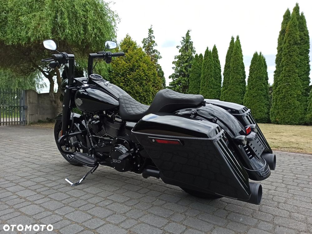 Harley-Davidson Touring Road King - 2