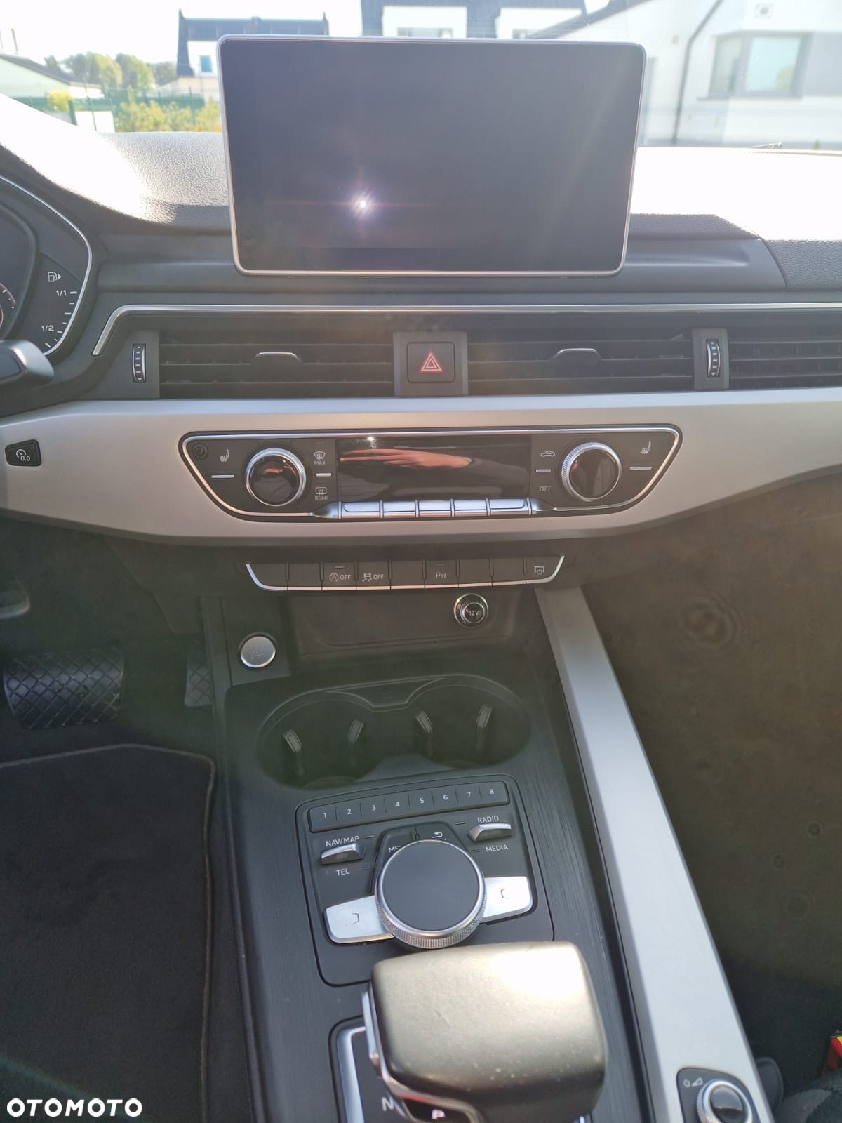 Audi A4 2.0 TDI S tronic - 12
