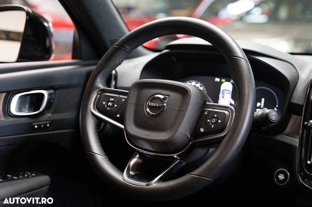 Volvo XC 40 T5 Recharge DKG Plus Dark - 13