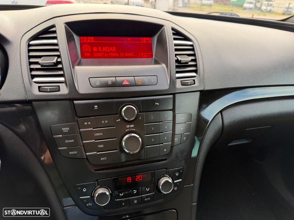 Opel Insignia 2.0 CDTI Cosmo ecoFLEX - 15