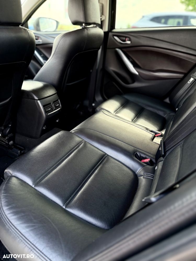 Mazda 6 - 6