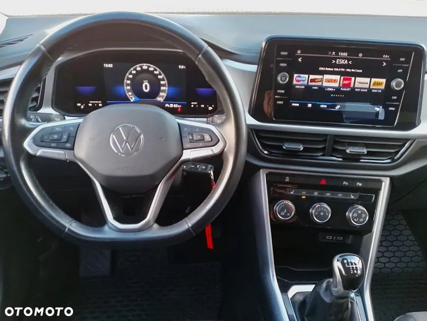 Volkswagen T-Roc 1.5 TSI Life - 24