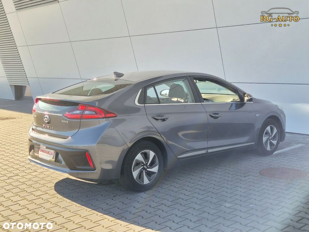 Hyundai IONIQ - 6