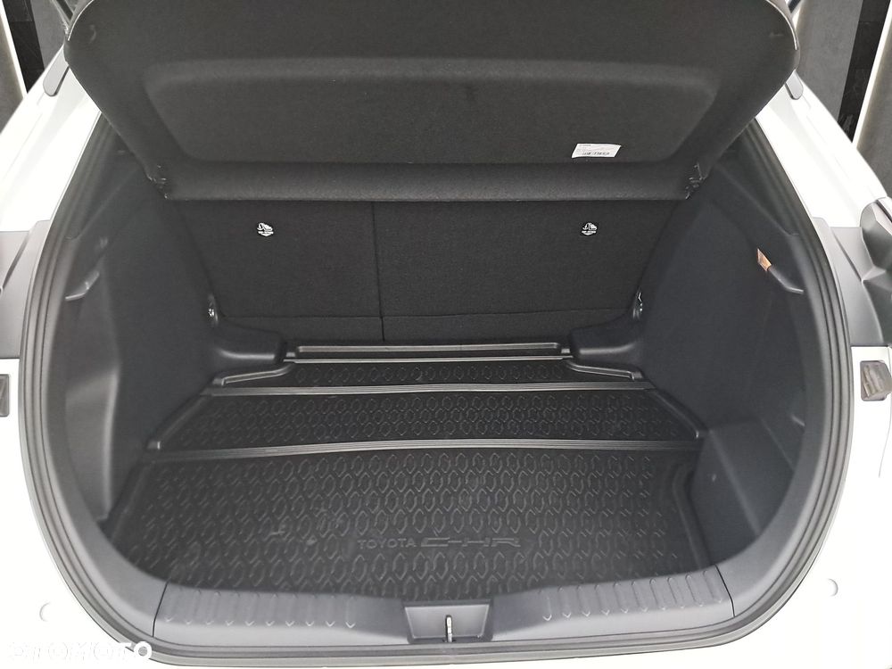 Toyota C-HR 2.0 Hybrid Dynamic Force Style - 19