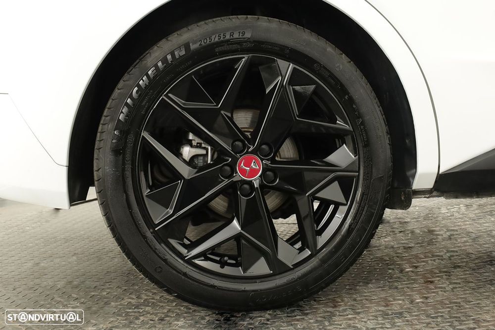 DS DS4 1.2 PureTech Performance Line EAT8 - 5