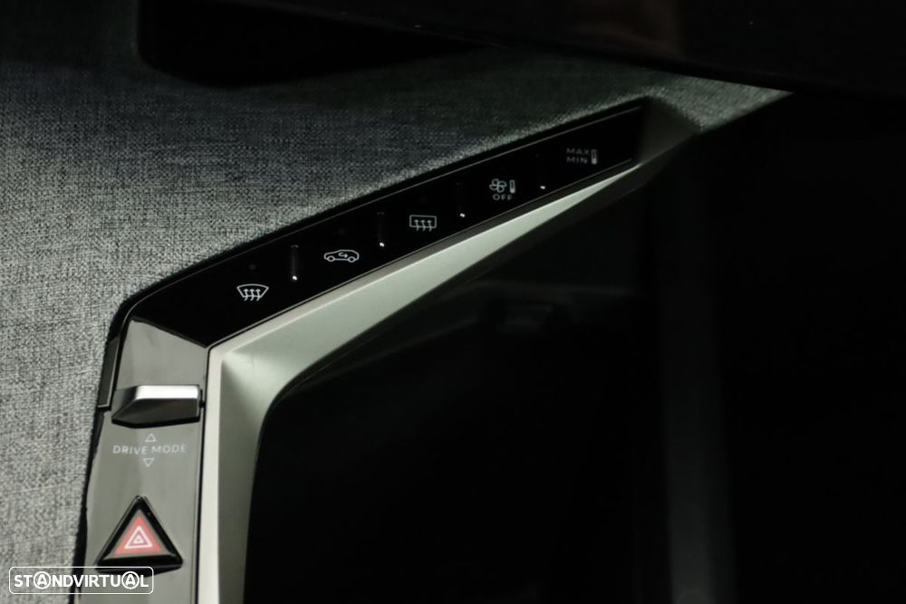 Peugeot 3008 1.2 Hybrid Allure e-DCS6 - 12